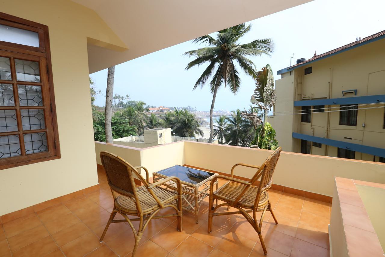 Abad Serviced Villas Kovalam Exterior photo