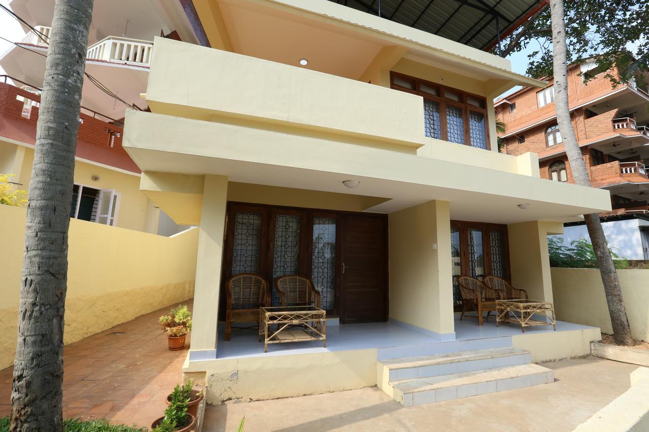 Abad Serviced Villas Kovalam Exterior photo
