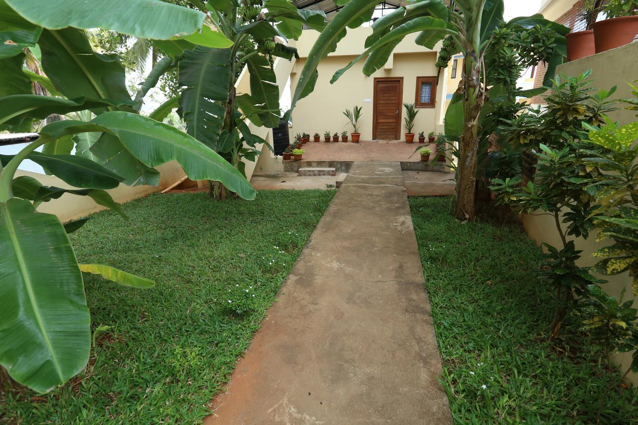 Abad Serviced Villas Kovalam Exterior photo