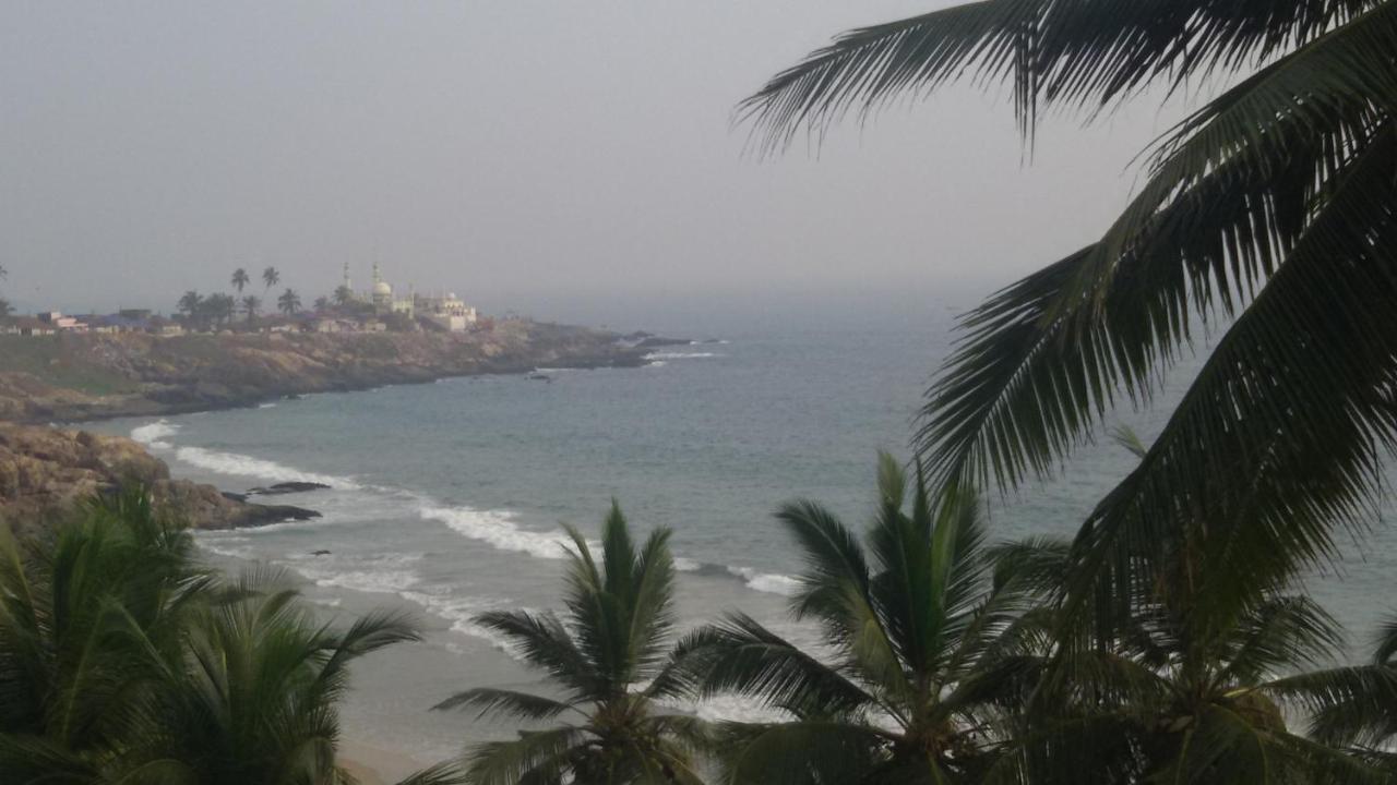 Abad Serviced Villas Kovalam Exterior photo